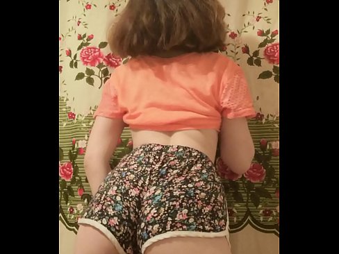 ❤️ सेक्सी जवान बेब क्यामेरामा उनको शर्ट्स फुकाल्दै सेक्स
